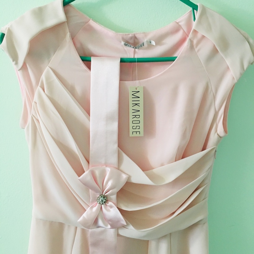 Nwt! Blush pink mikarose knee length dress